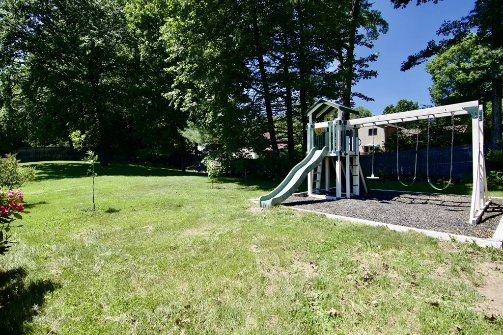 Photo of 83 Pineridge Dr