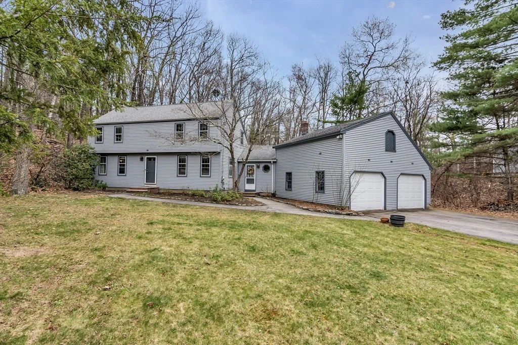 Photo of 21 Heather Rd