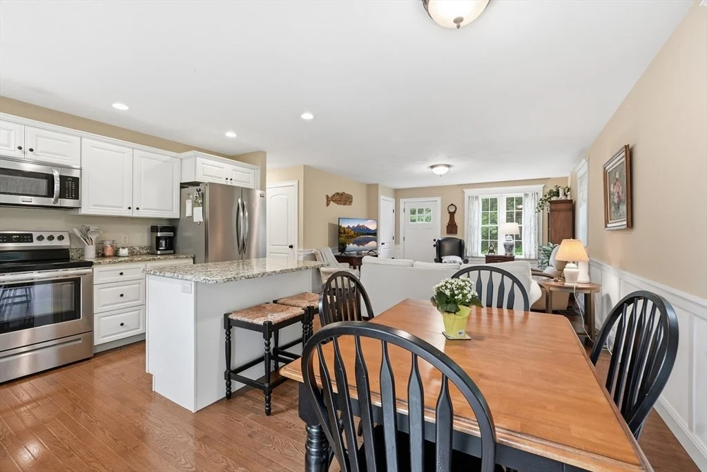 Photo of 215 Sarty Rd