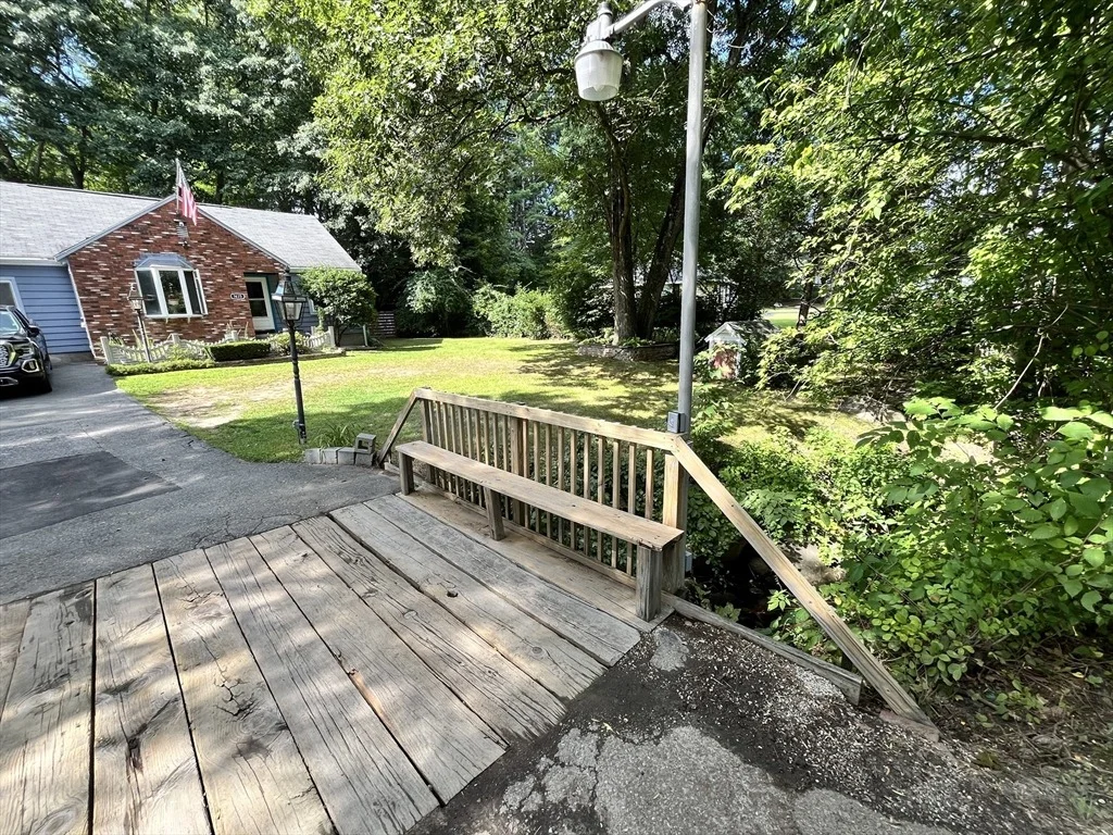 Photo of 1635 Providence Rd