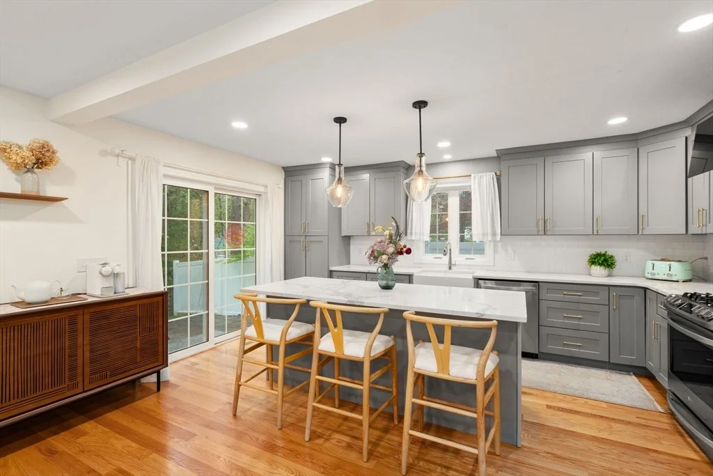 Photo of 97 Batchelder Rd