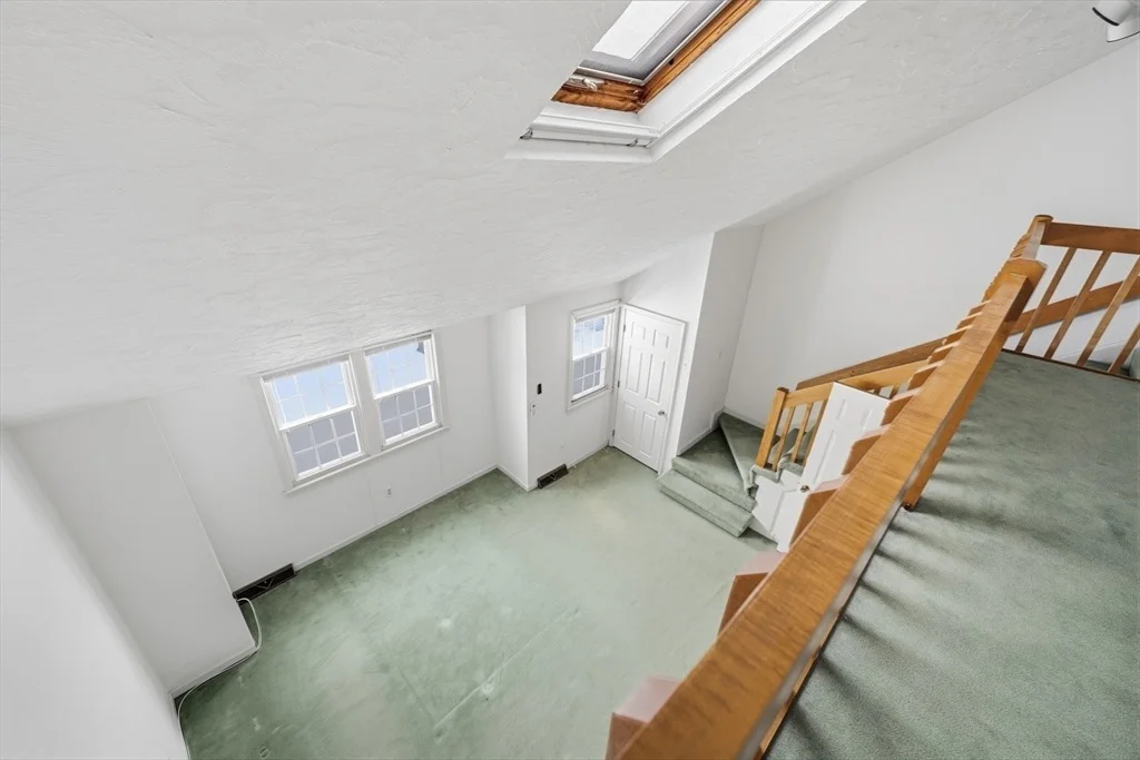 Photo of Unit 21 at 551 Hildreth St