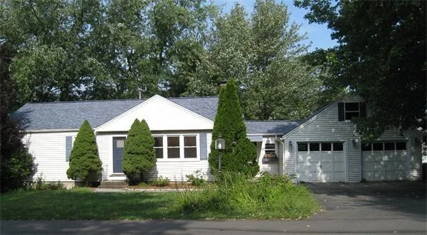 Photo of 11 Denfeld