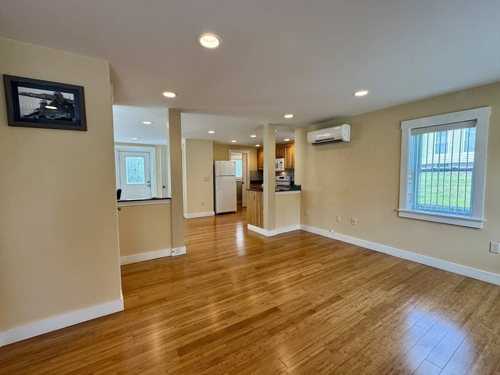 Photo of 104 Davis Street