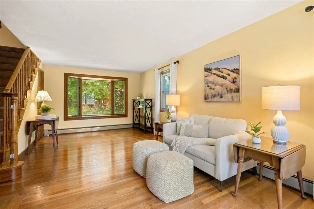 Photo of 26 Lawrence Ln