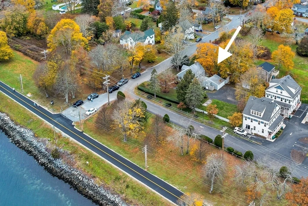 Photo of 38 Old Bridge Rd.