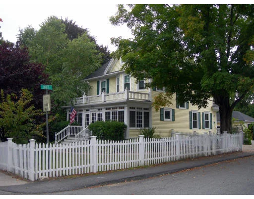 Photo of 82 Acton St