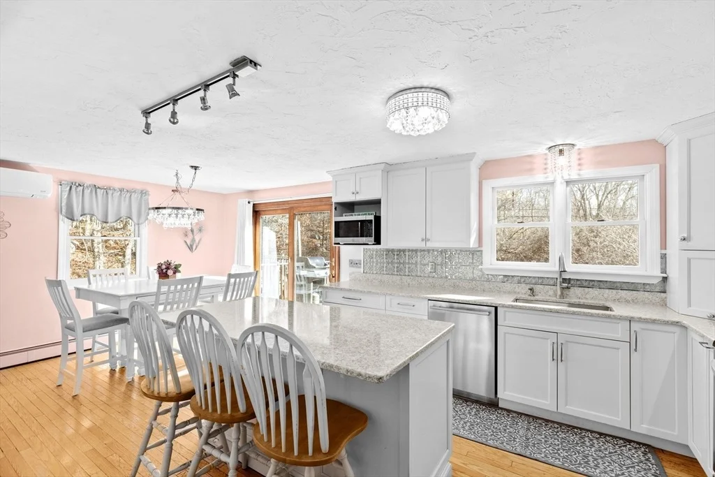 Photo of 4 Sanford St