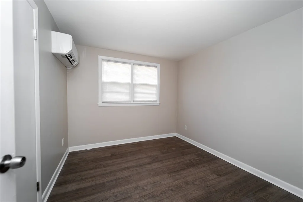Photo of 125 Duncan Rd