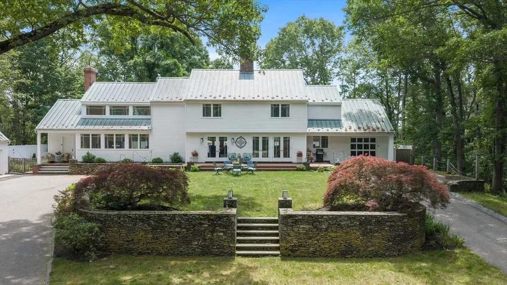 Photo of 30 Summit Ave