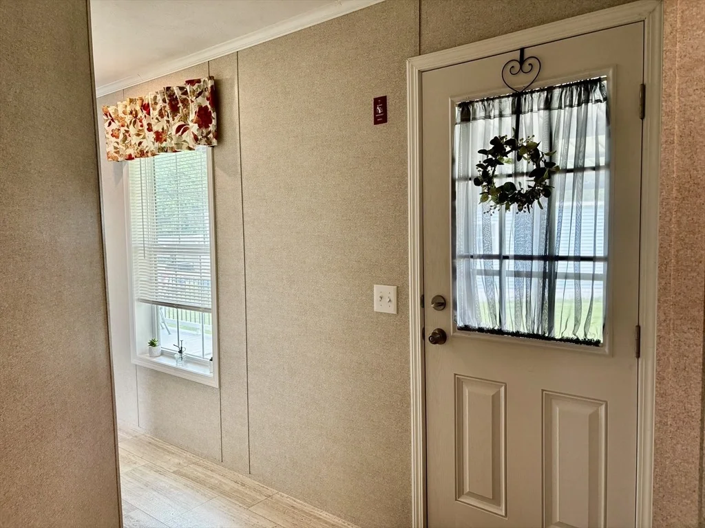 Photo of 6 Seneca Drive