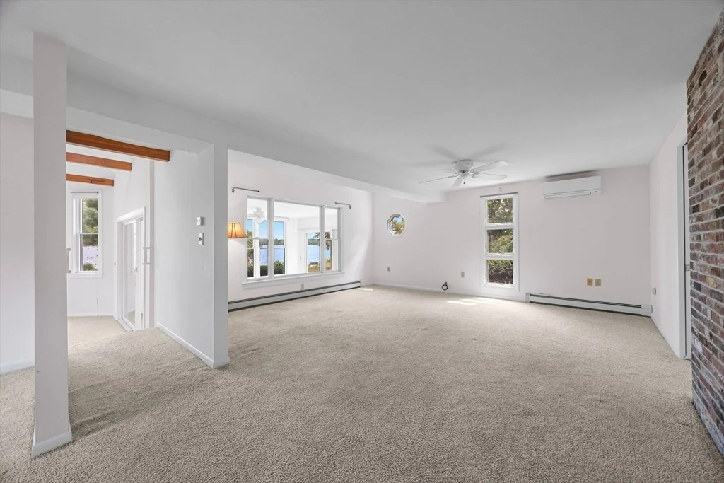 Photo of 418 Massasoit Trail