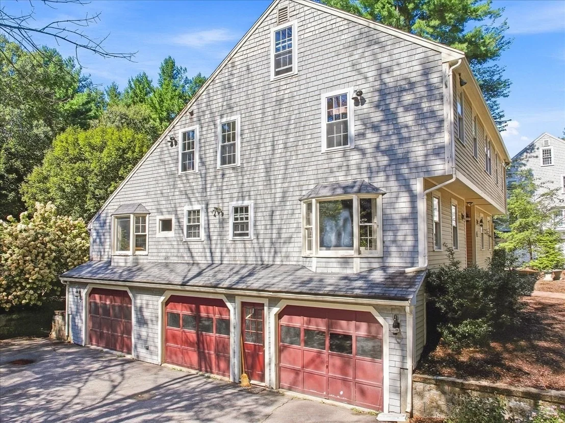 Photo of 20 Tara Dr