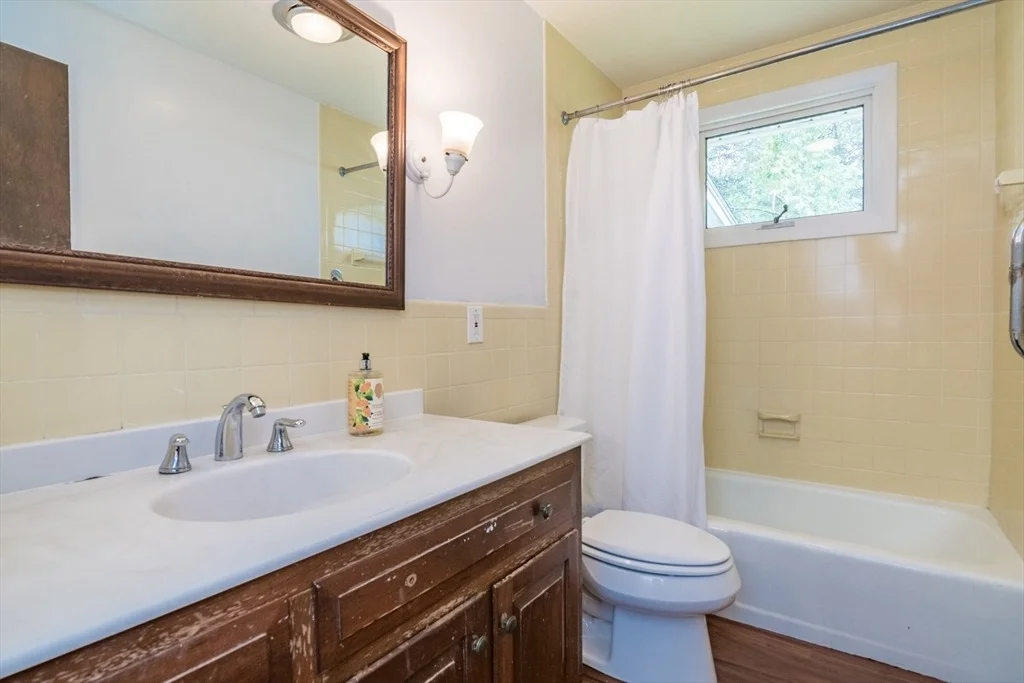Photo of 88 Autumn Dr