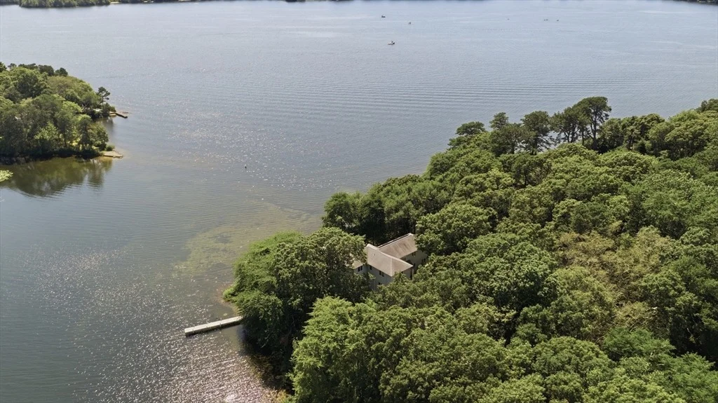 Photo of 34 Shirley Point Rd