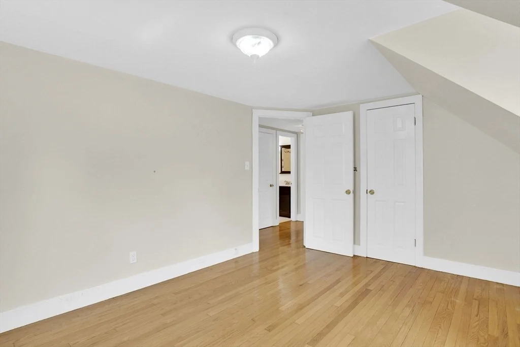 Photo of 82 Biltmore St