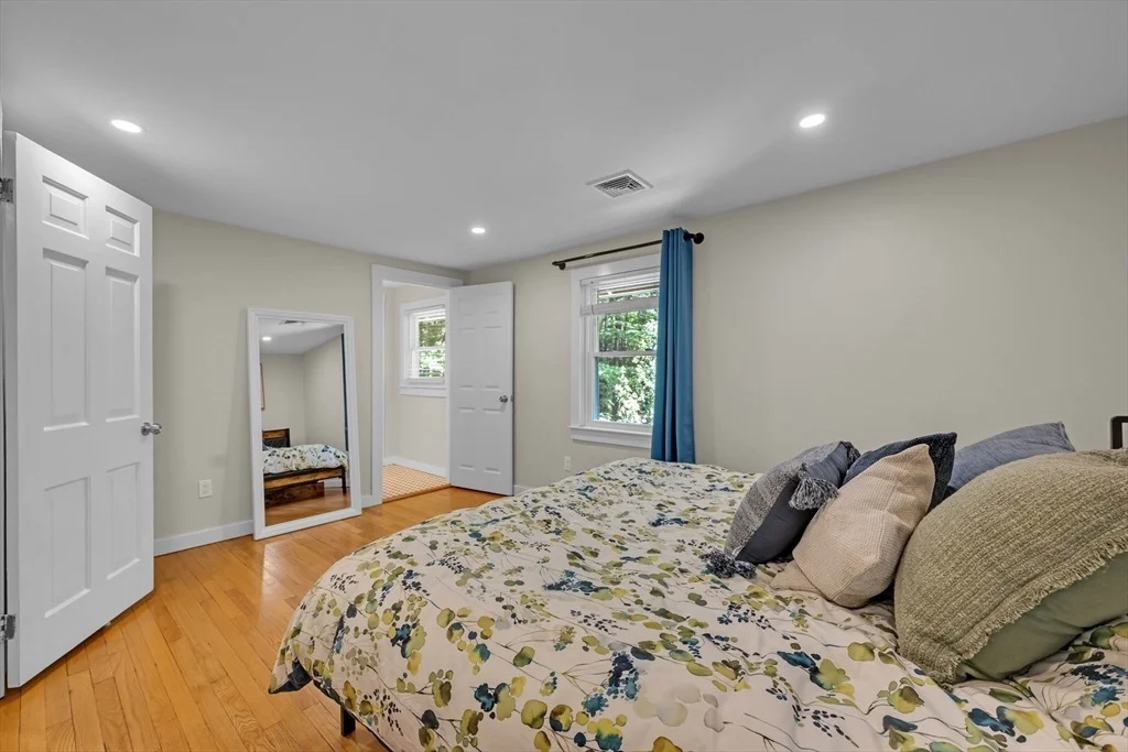 Photo of 103 Newtown Road