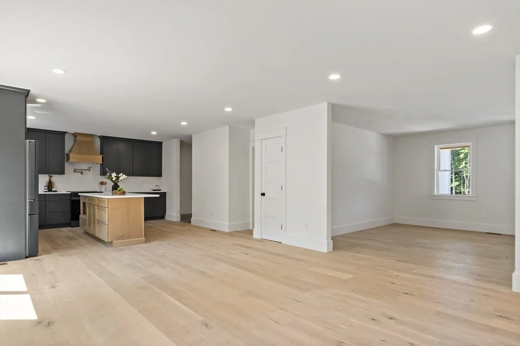 Photo of 15 Bucklin Drive