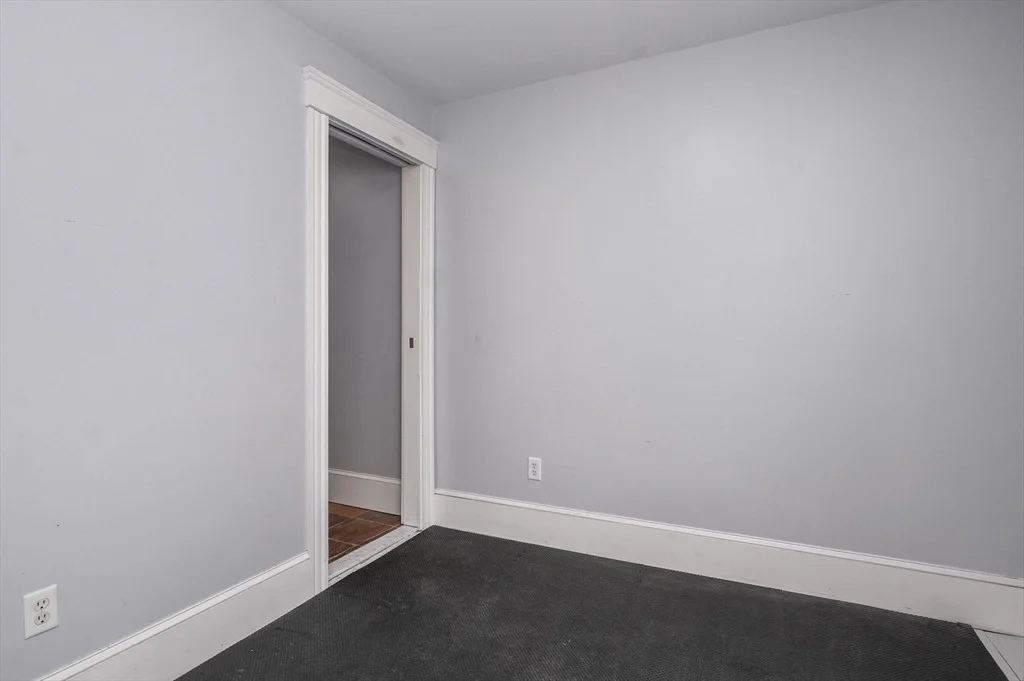 Photo of 57 Mount Vernon St