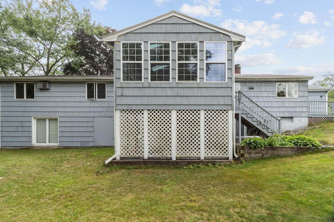Photo of 145 Baldwin Ave