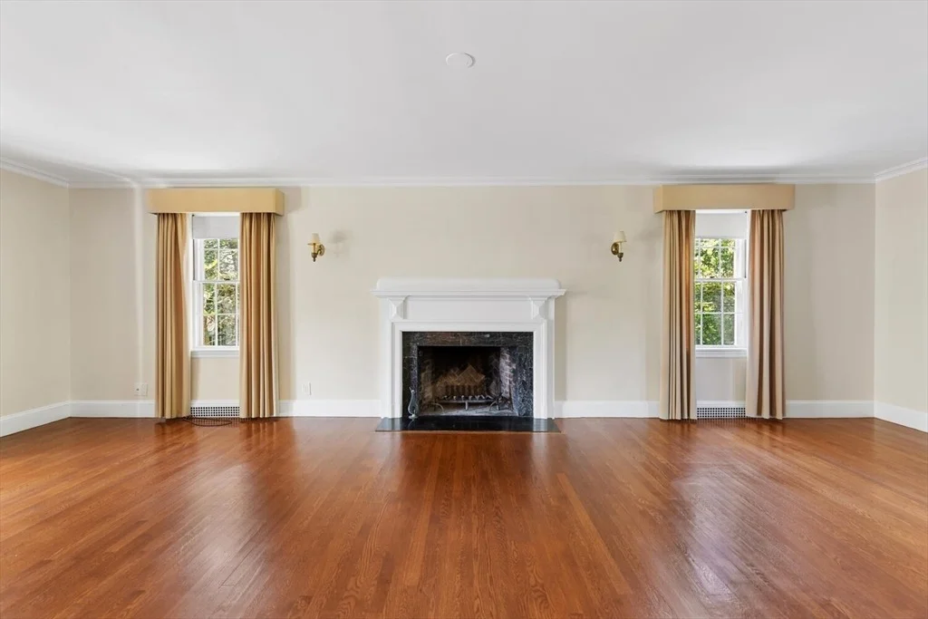 Photo of 167 Willard Rd