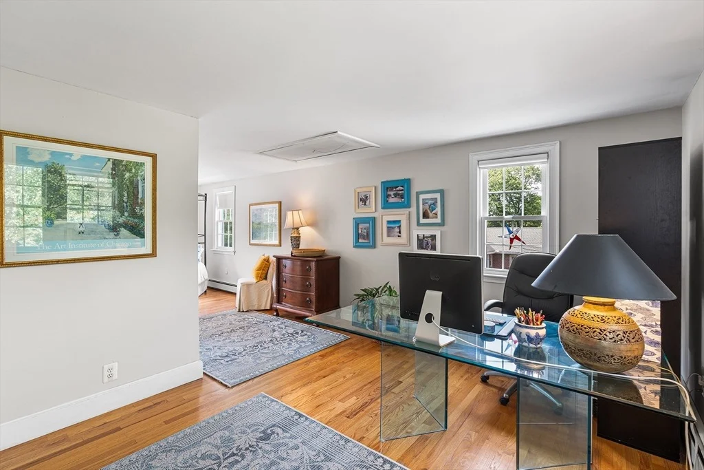 Photo of 4 Oakland Cir