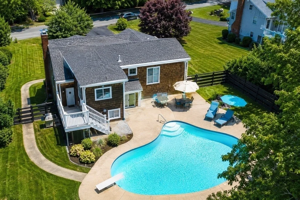 Photo of 22 Harvest Ln