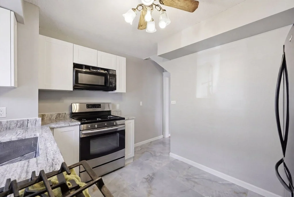 Photo of 62 Kenyon St