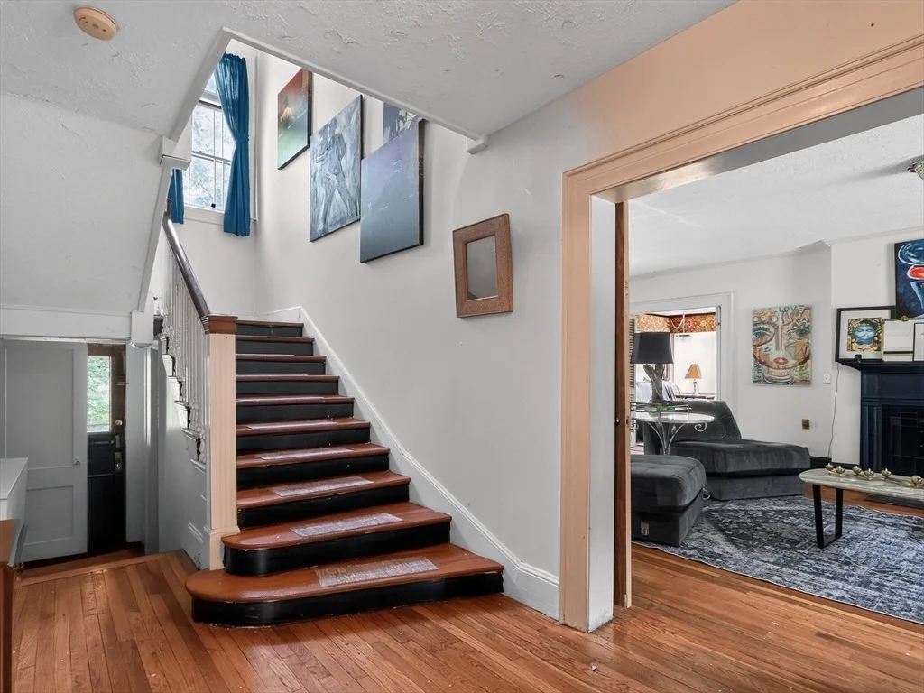 Photo of 45 Yale St