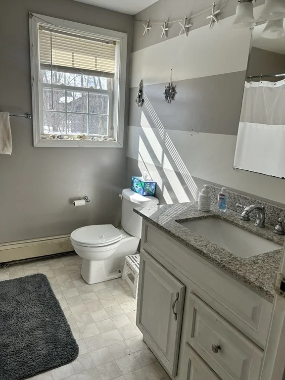 Photo of 4 Brookstone Dr