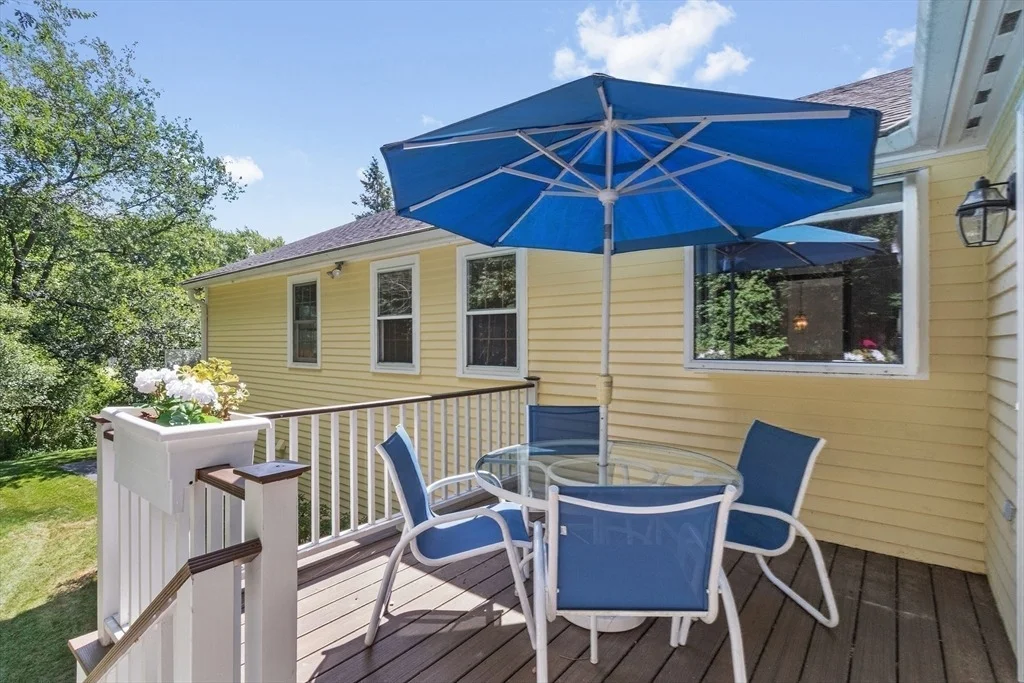 Photo of 20 Village Cir