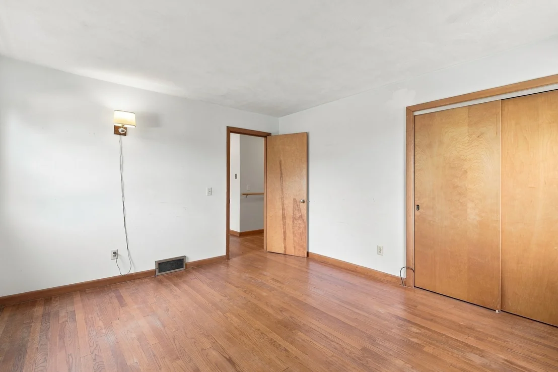 Photo of 200 Hockanum Rd