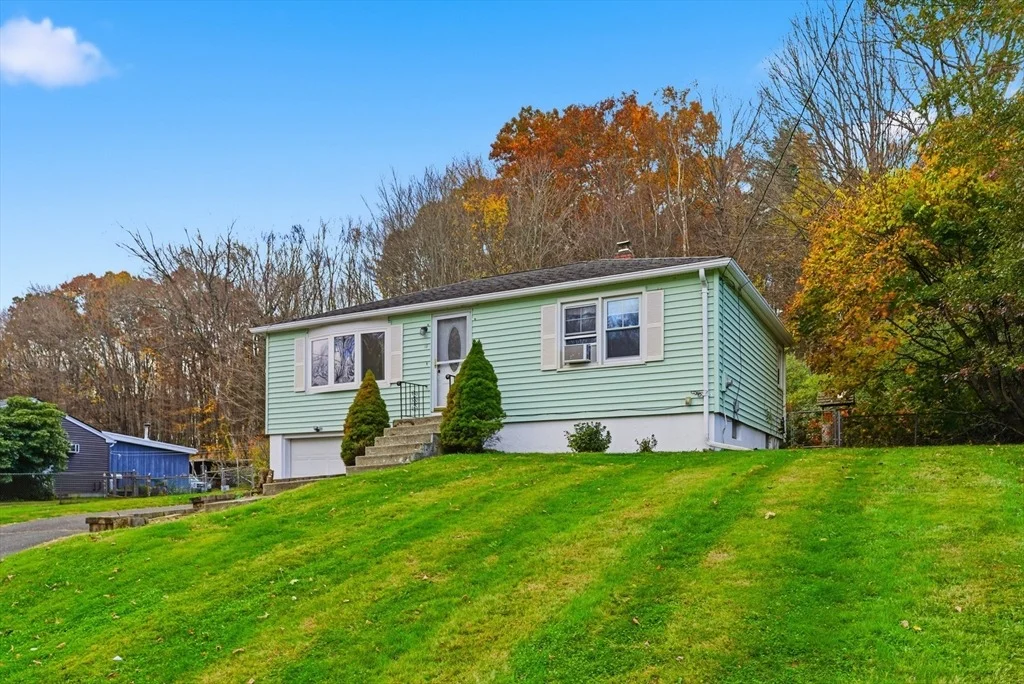 Photo of 18 Smith Avenue