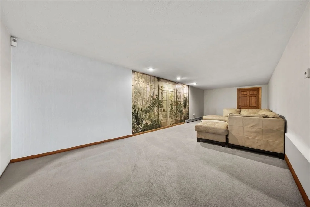 Photo of 95 Walnut Street