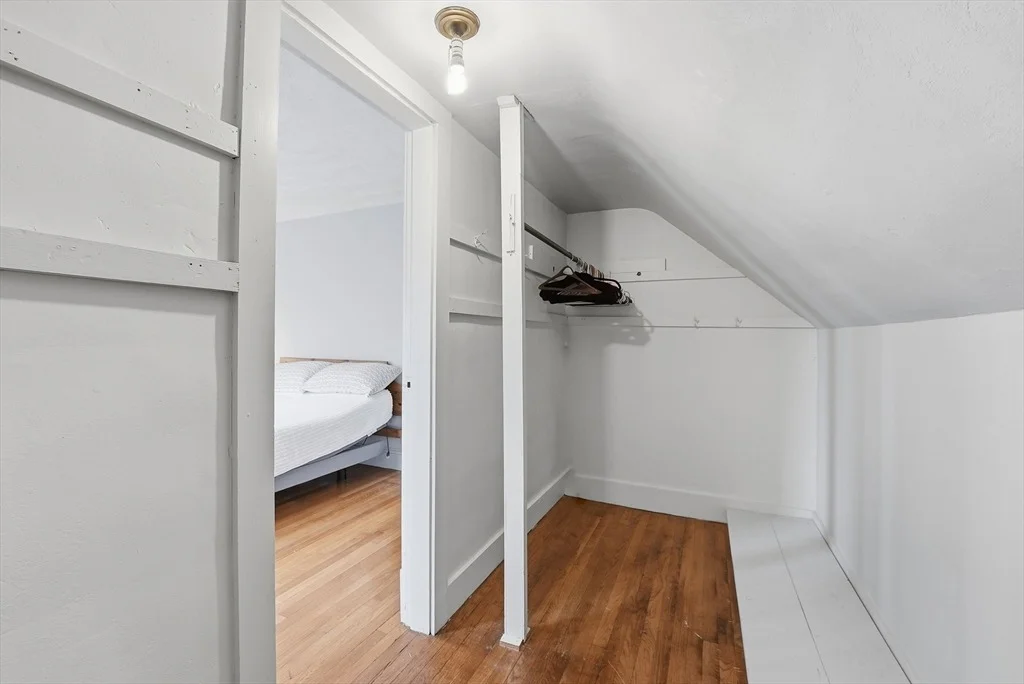 Photo of 31 Trinity Ter