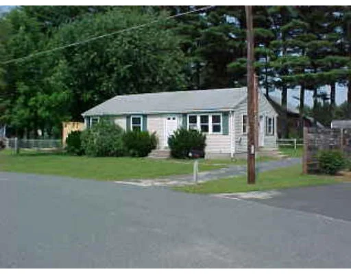 Photo of 75 Sandrah Drive