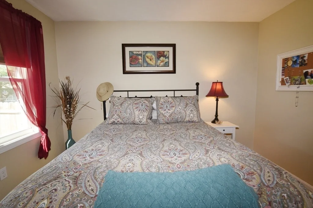 Photo of 34 Thirteenth Ave