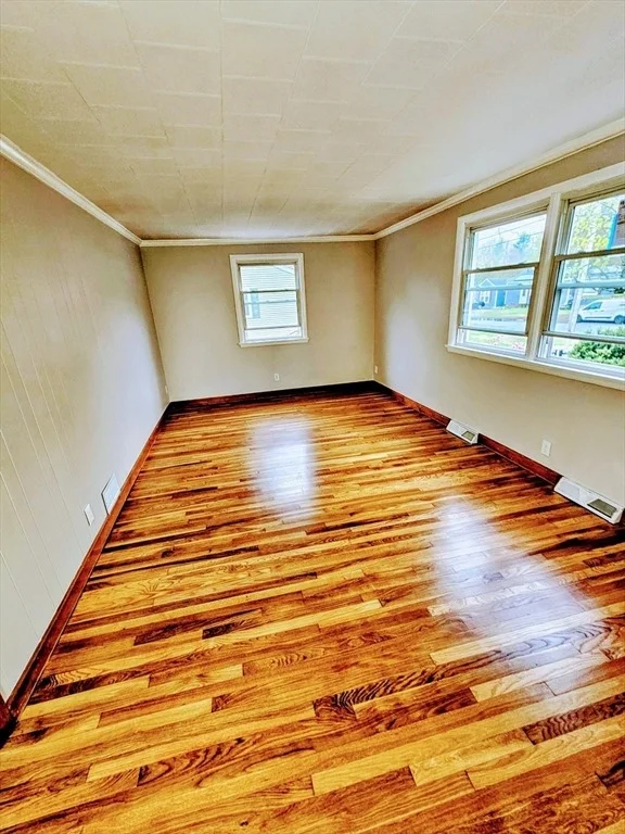 Photo of 15 Pine Street