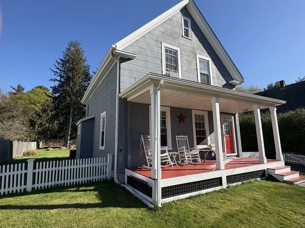 Photo of 9 Ray Ave