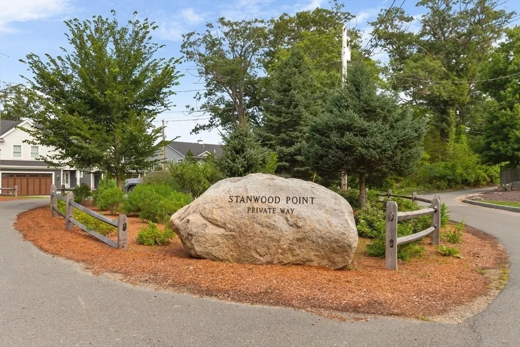 Photo of 16 Stanwood Point