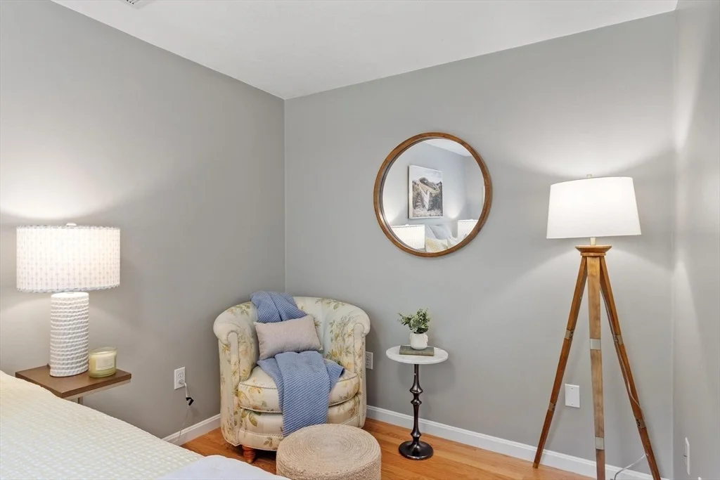 Photo of 10 John Swift Rd