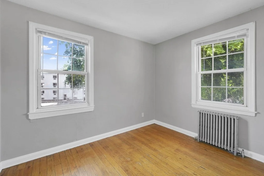 Photo of Unit 2A at 524 Cold Spring Ave