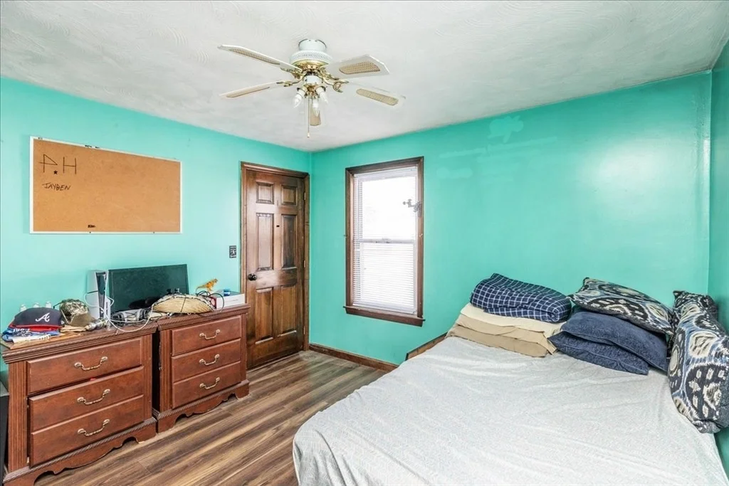 Photo of 13 Deering Ave