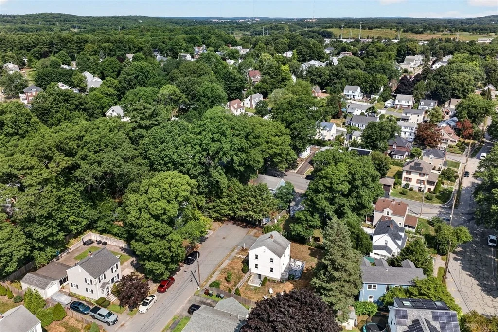 Photo of 31 Charlesbank Road
