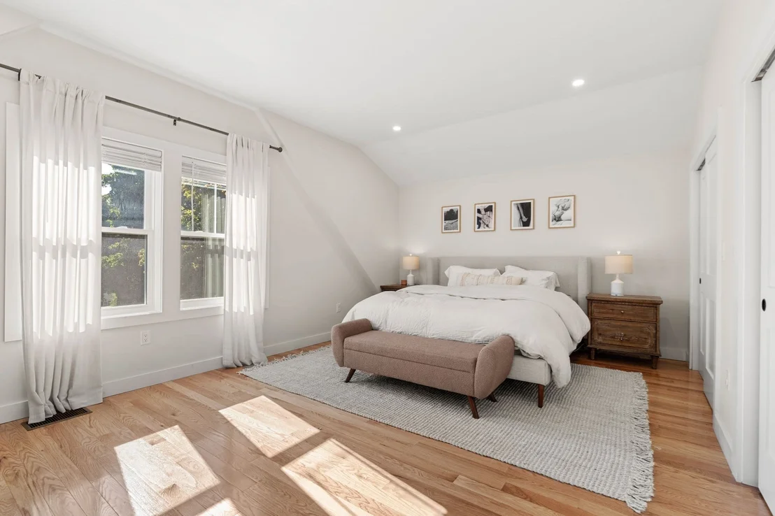 Photo of 30 Williams Street