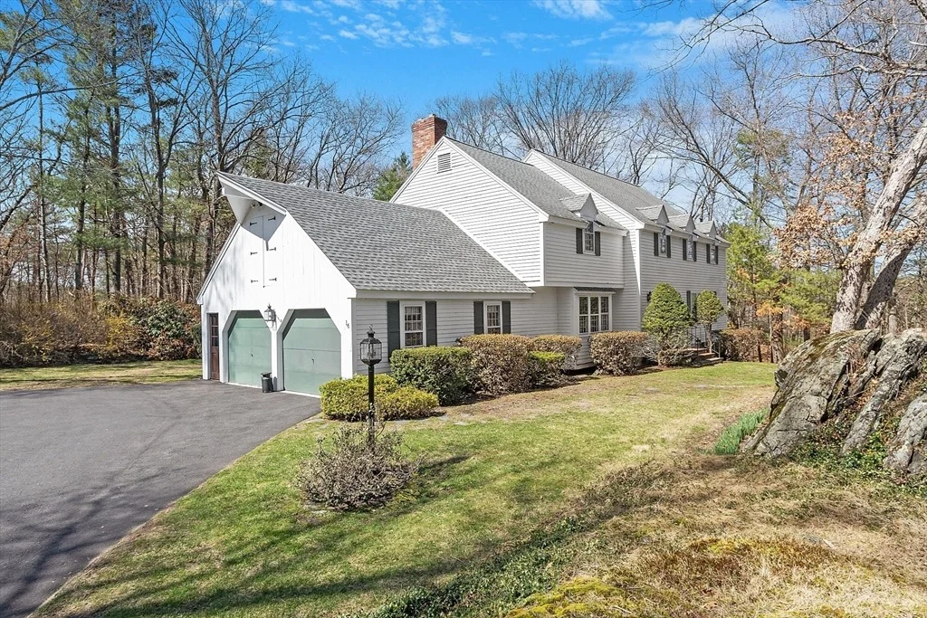Photo of 16 Stonehill Rd