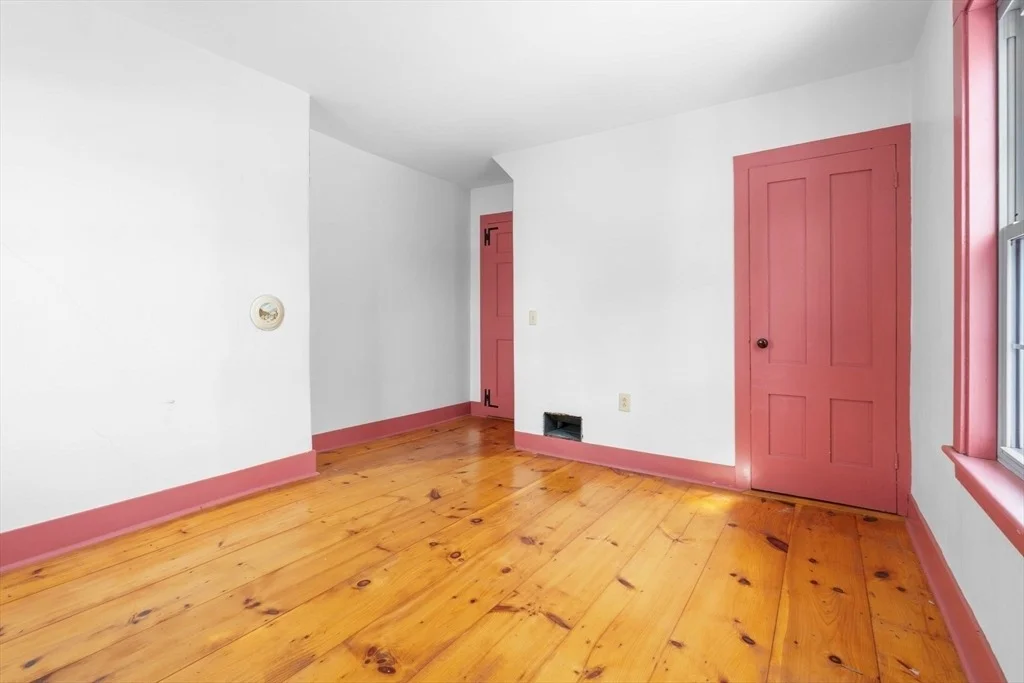 Photo of 15 Central Street