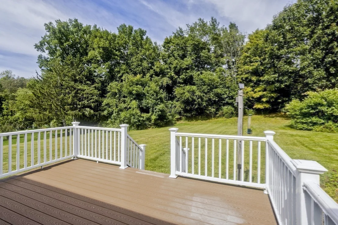 Photo of 14 Echo Valley Dr