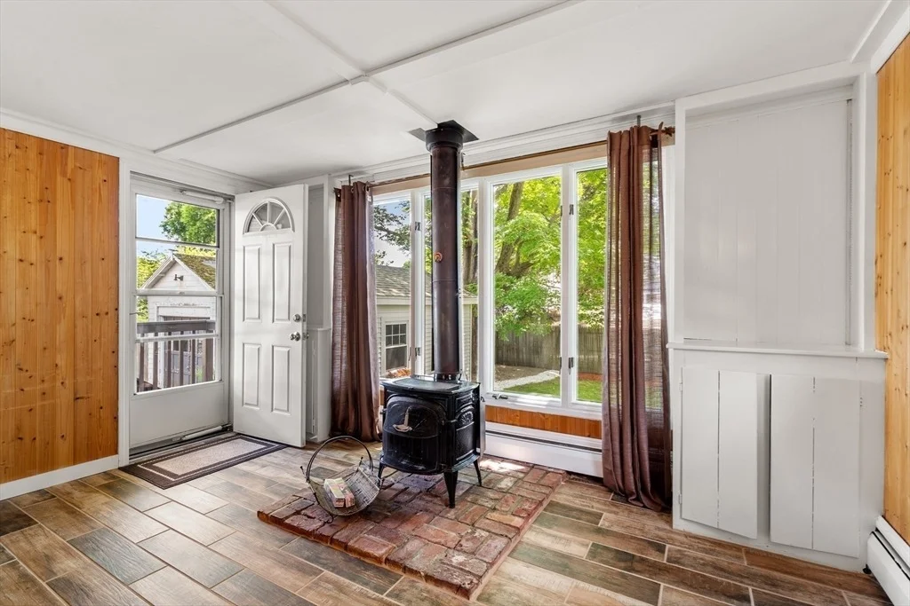 Photo of 7 Coolidge Rd