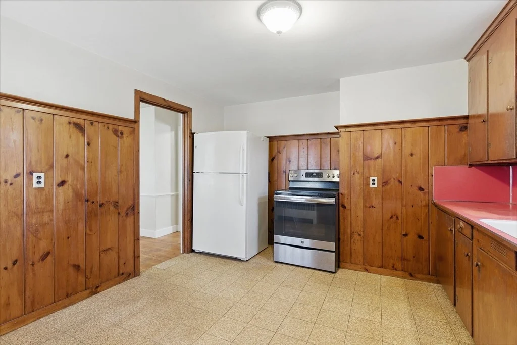 Photo of 12 Sanger Ave